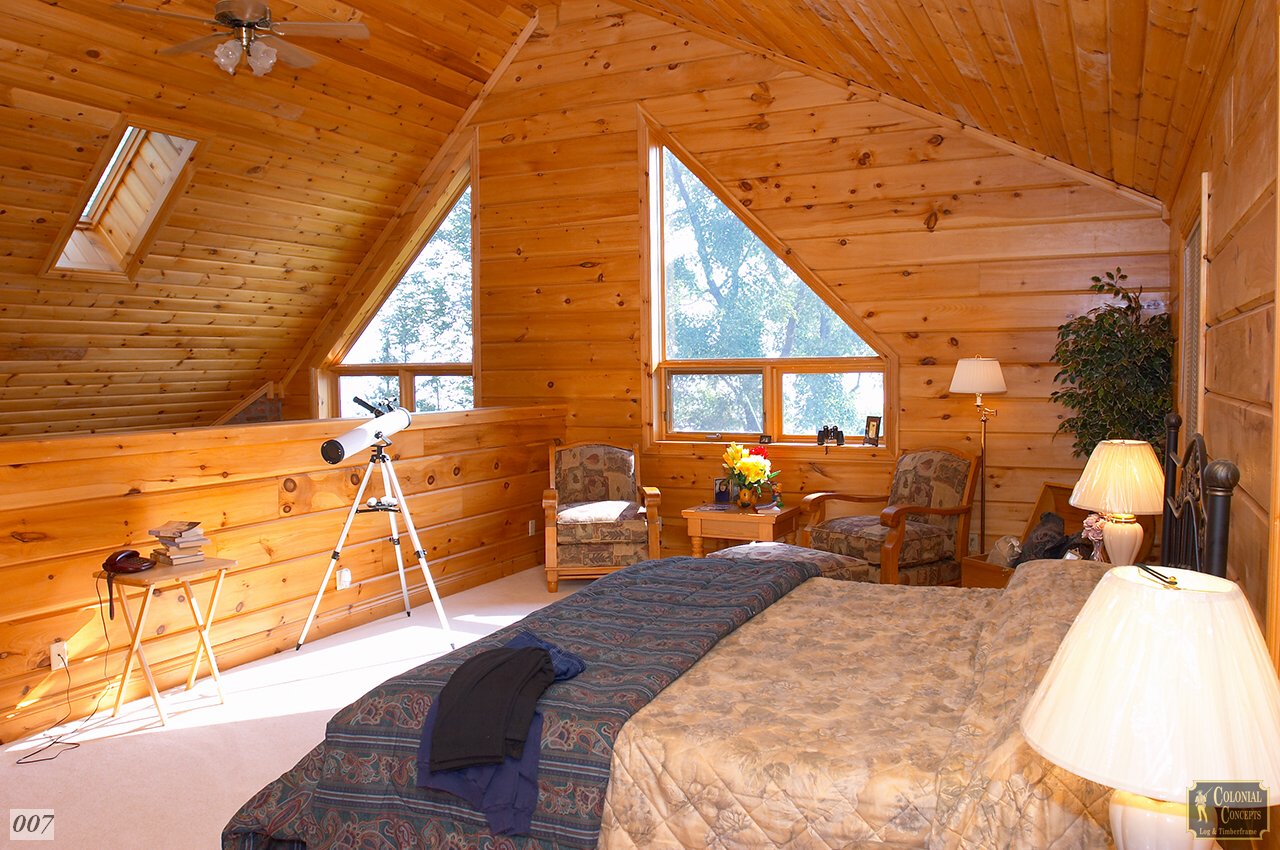 Log home bedroom loft, Ontario Canada